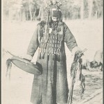 389px-Shaman_Buryatia Russischer Schamane